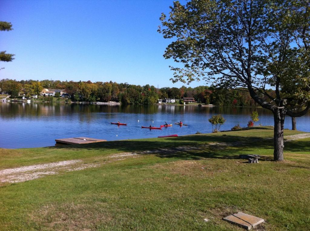 Lake Lauzon Resort Blind River Екстер'єр фото